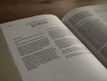 Bible opened to the book 3 John